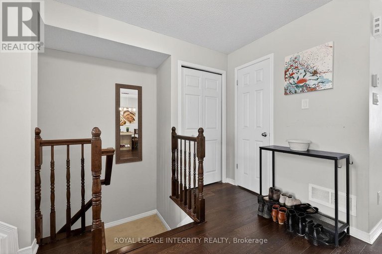 29311527/360-galston-private/mer-bleuebradley-estatesanderson-park/ottawa/ontario/K1W0G3_11