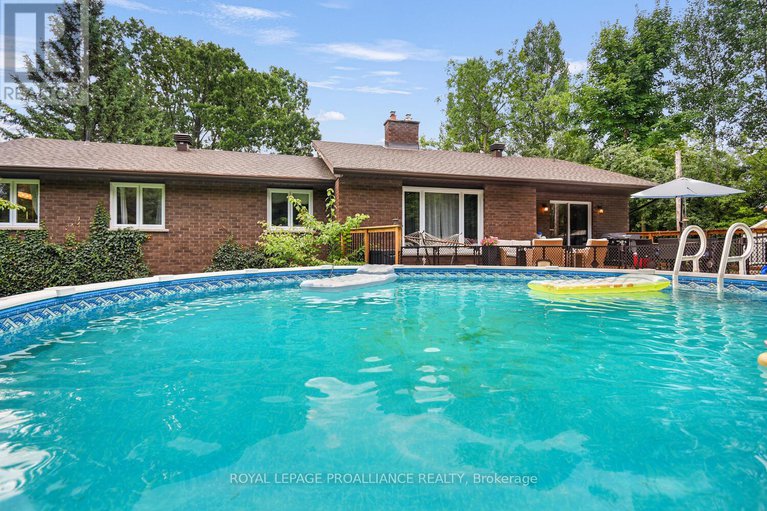28560164/16-willow-drive/augusta-twp/augusta/ontario/K0E1P0_30