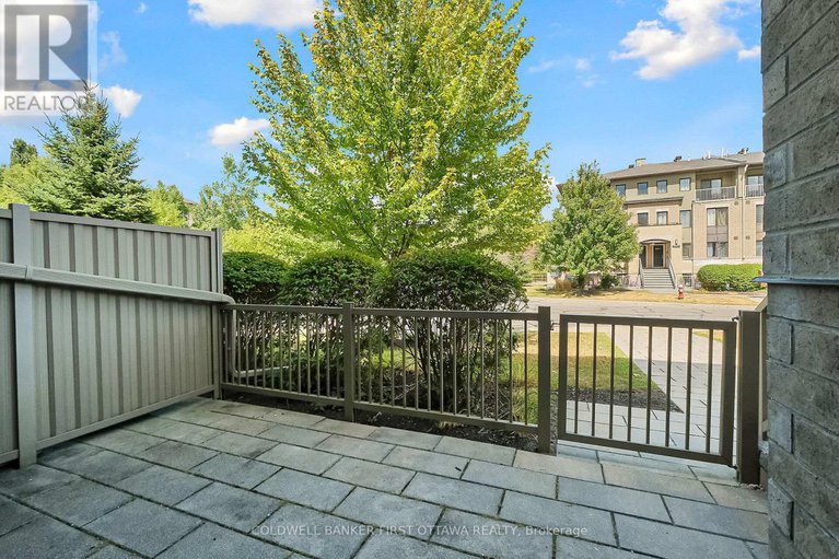 28944780/a-283-titanium-private-n/convent-glen-north/ottawa/ontario/K1C0A5_26