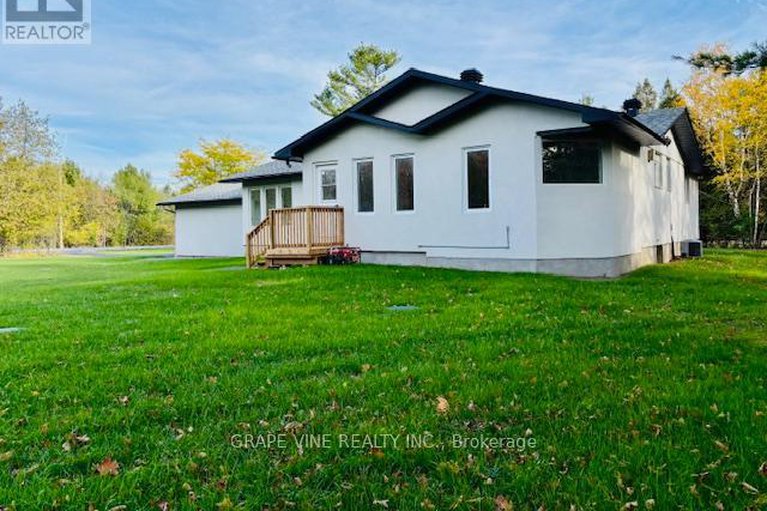 28849107/135-manion-road/huntley-ward-south-west/ottawa/ontario/K0A1L0_4