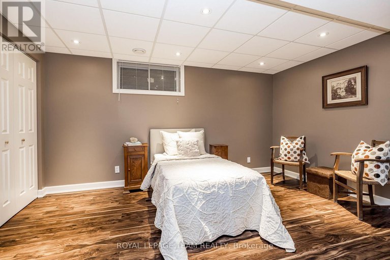 29317339/5830-wood-duck-drive/osgoode-twp-north-of-reg-rd-6/ottawa/ontario/K0A2W0_33