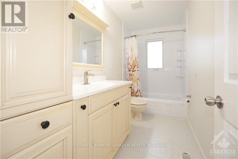 29014887/710-county-road-18-road/north-grenville-twp-kemptville-south/north-grenville/ontario/K0G1T0_9