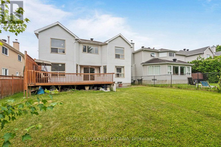 28550043/4-collingwood-crescent/morgans-grantsouth-march/ottawa/ontario/K2K2G6_43
