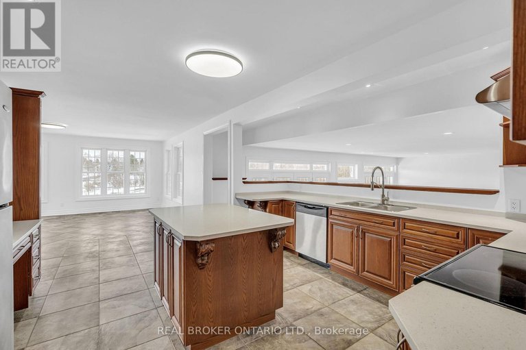 28940713/2486-county-rd-18-concession/kemptville/north-grenville/ontario/K0G1J0_25