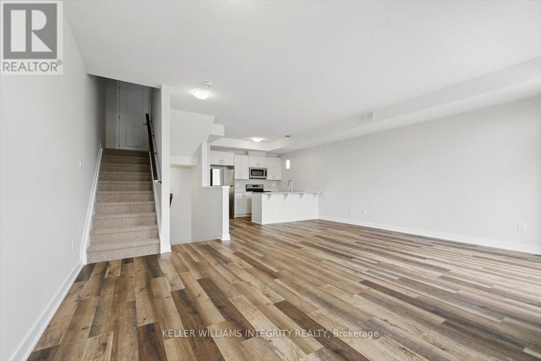 28121067/541-lourmarin-private/notting-hillsummerside/ottawa/ontario/K4A5M2_18
