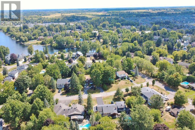 29003460/1079-christopher-drive/manotick-long-island-nicholls-island/ottawa/ontario/K4M1J2_43