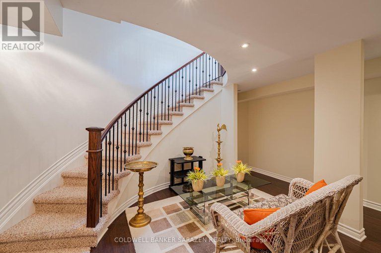 28832273/2-midinah-gate/cedar-hillorchard-estates/ottawa/ontario/K2R1B7_44