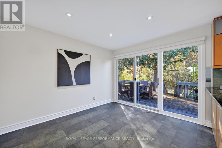 29046613/19-ancroft-court/tanglewood/ottawa/ontario/K2G4A5_15