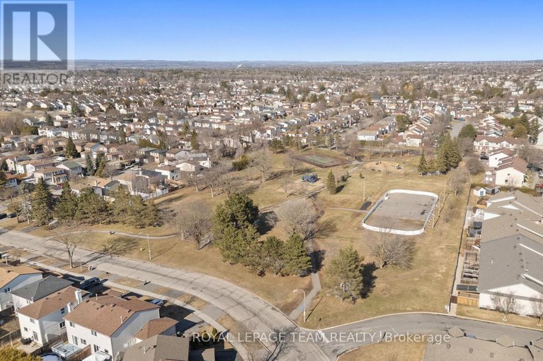 29585057/6356-mary-jane-crescent/chateauneuf/ottawa/ontario/K1C3C2_39