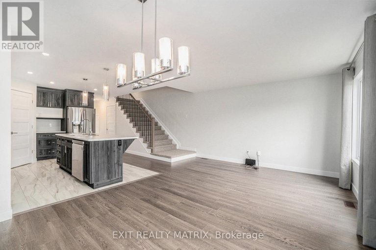 28356025/d-5-flagstone-private-lane/north-stormont-finch-twp/north-stormont/ontario/K0A1R0_6