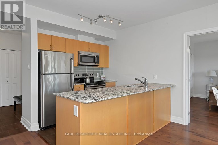 28776812/1007-90-landry-street/vanier/ottawa/ontario/K1L0A9_8