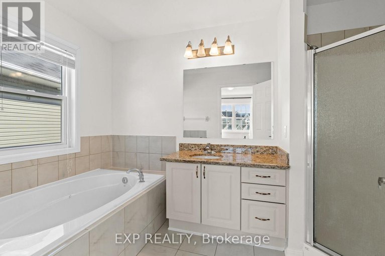 28070660/537-bretby-crescent/cedargrovefraserdale/ottawa/ontario/K2J5P9_32