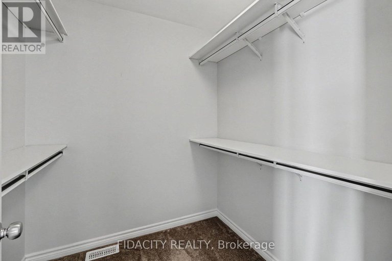 29353092/919-antonio-farley-street/camelot/ottawa/ontario/K4A3N6_15