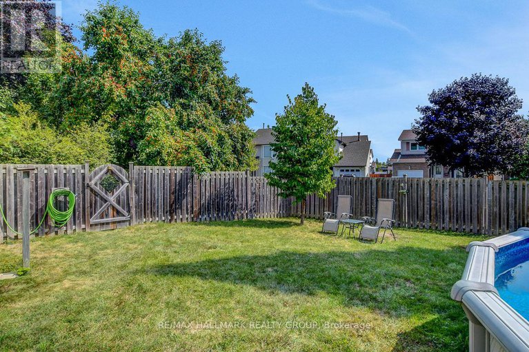 28845006/44-turret-court/glencairnhazeldean/ottawa/ontario/K2L2L1_36