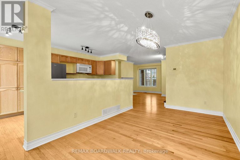 29251894/42-college-circle/castle-heights/ottawa/ontario/K1K4R8_13