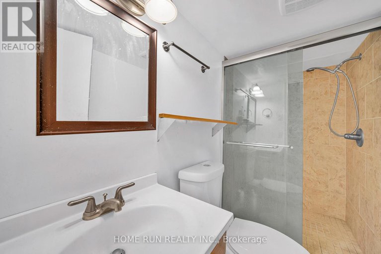 29367174/546-donald-street/castle-heightsrideau-high/ottawa/ontario/K1K1L7_27