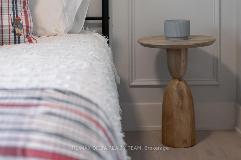 29202255/2556-gravelle-crescent/blackburn-hamlet/ottawa/ontario/K1B3A3_41