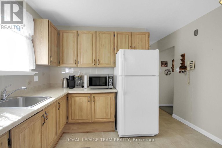 28858773/962-dynes-road/carleton-square/ottawa/ontario/K2C0G8_9