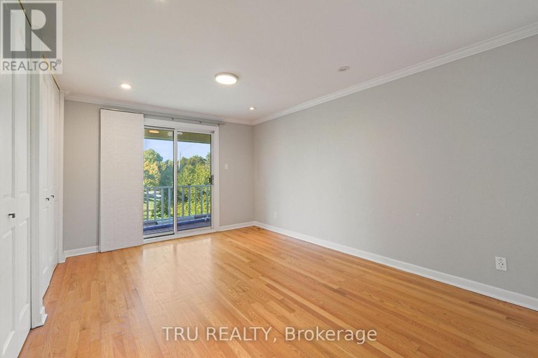 29114347/12-apache-crescent/city-viewskylinefisher-heightsparkwood-hills/ottawa/ontario/K2E6H7_27