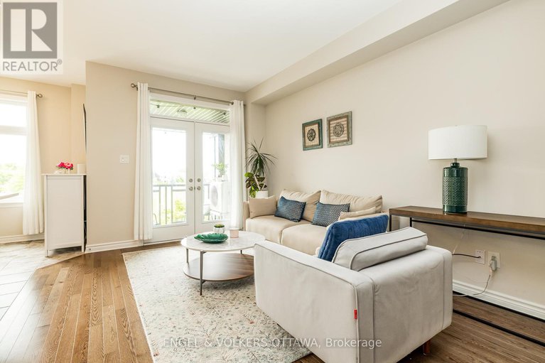 28498335/182-poplin-street/riverside-southgloucester-glen/ottawa/ontario/K4M0G9_16