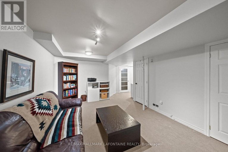 29684615/244-jamieson-street/almonte/mississippi-mills/ontario/K0A1A0_31