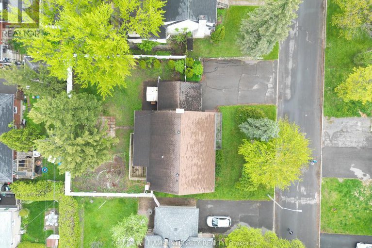 28332943/1077-richard-avenue/billings-bridge/ottawa/ontario/K1H8C3_4