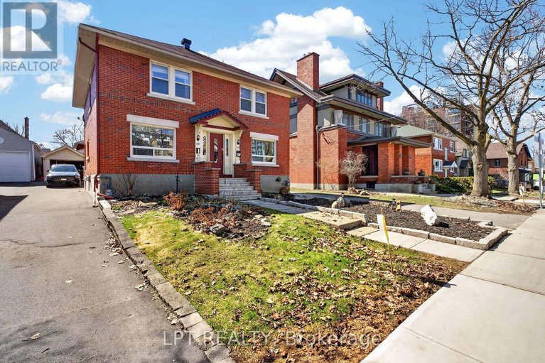 29629045/168-huron-avenue-n/ottawa-west/ottawa/ontario/K1Y0W4_2