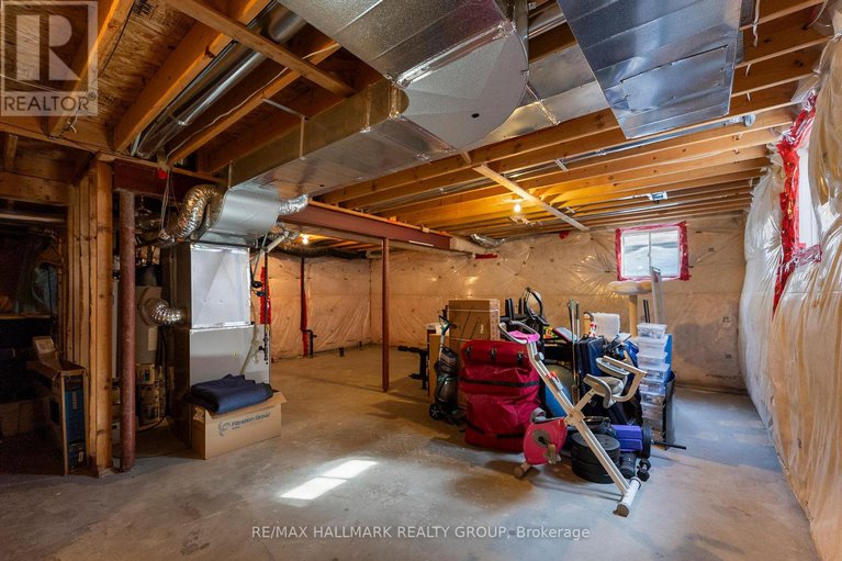 29406515/403-brigatine-avenue/stittsville-north/ottawa/ontario/K2S0P7_35