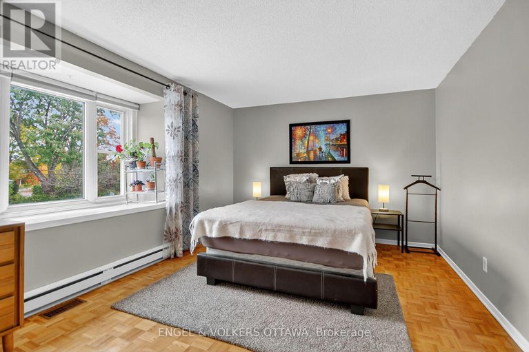 29067280/910-dynes-road/carleton-square/ottawa/ontario/K2C0G8_20