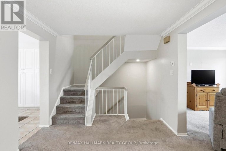 29652350/6935-du-bois-avenue/convent-glen-north/ottawa/ontario/K1C5L4_15