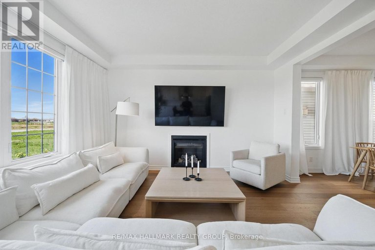 28632763/824-henslows-circle/avalon-west/ottawa/ontario/K4A5H6_12