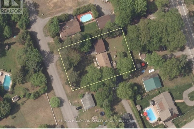 29683864/244-baldwin-street/constance-bay/ottawa/ontario/K0A3M0_32