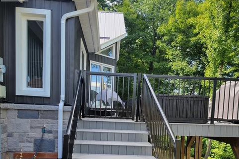 29350318/731-usborne-street/mcnabbraeside-twps/mcnabbraeside/ontario/K0A1G0_35