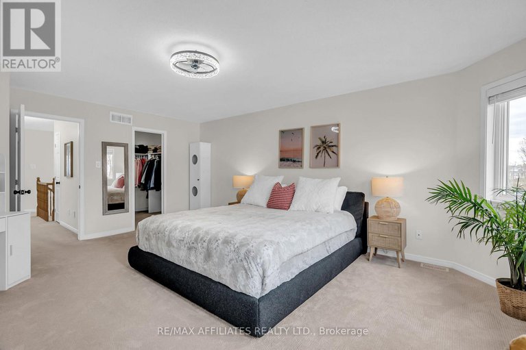 28425809/34-catterick-crescent/morgans-grantsouth-march/ottawa/ontario/K2K3M5_18