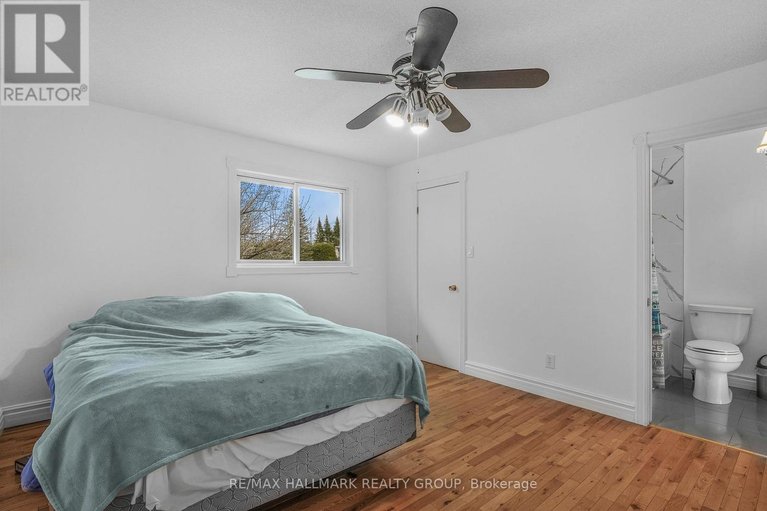 29643565/1-clarence-court/clarencerockland-twp/clarence-rockland/ontario/K4K1K7_19