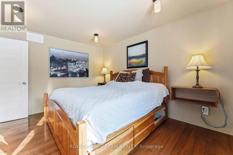 29355190/3322-elizabeth-street/osgoode/ottawa/ontario/K0A2W0_14