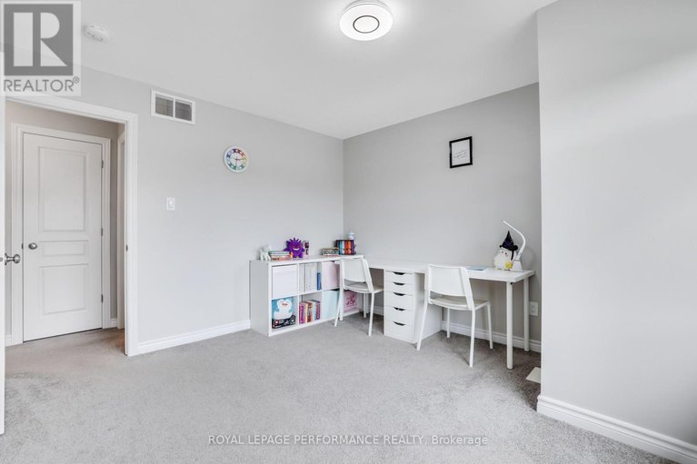 28913501/266-shinleaf-crescent/mer-bleuebradley-estatesanderson-park/ottawa/ontario/K1W0J2_30