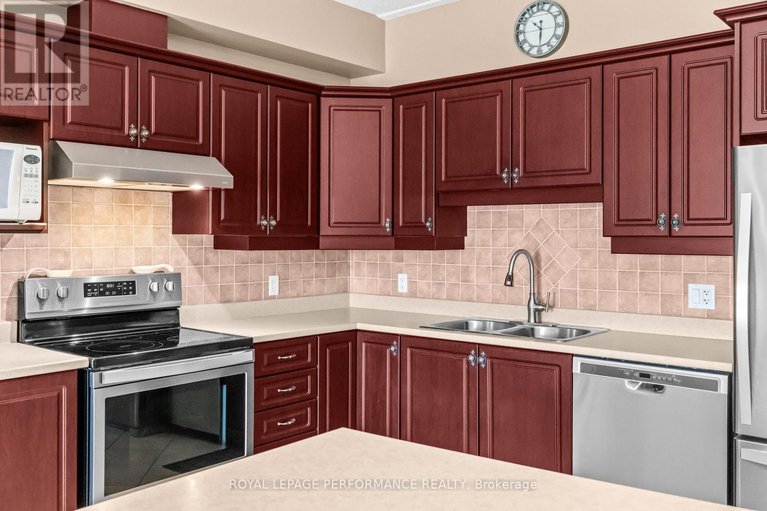 29447131/206-2360-albert-street/town-of-rockland/clarence-rockland/ontario/K4K0C4_19