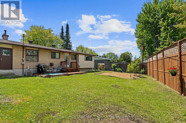 28492501/7-elterwater-avenue/crystal-beach/ottawa/ontario/K2H5J1_34