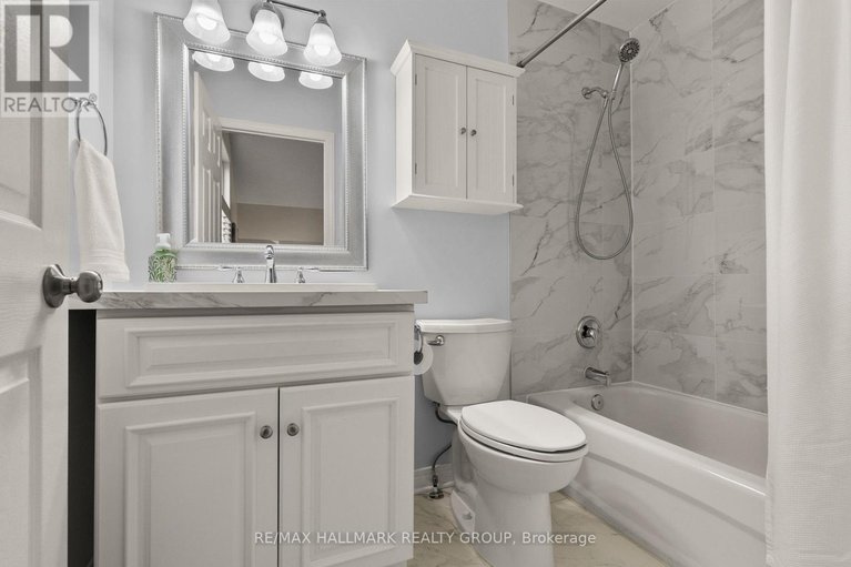 29606024/38-north-harrow-drive/longfields/ottawa/ontario/K2J4V7_22