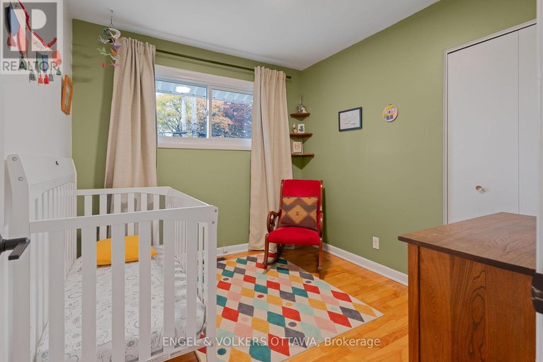 29063816/1147-gateway-road/parkway-park/ottawa/ontario/K2C2W8_18