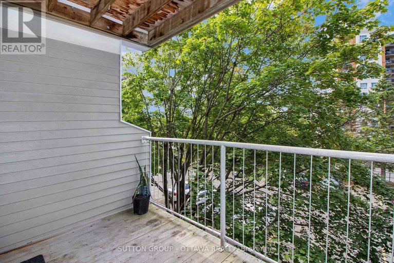 29237037/314-270-brittany-drive/viscount-alexander-park/ottawa/ontario/K1K4M3_17