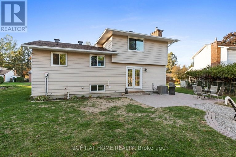 29286946/12-butterfield-road/munster/ottawa/ontario/K0A3P0_72