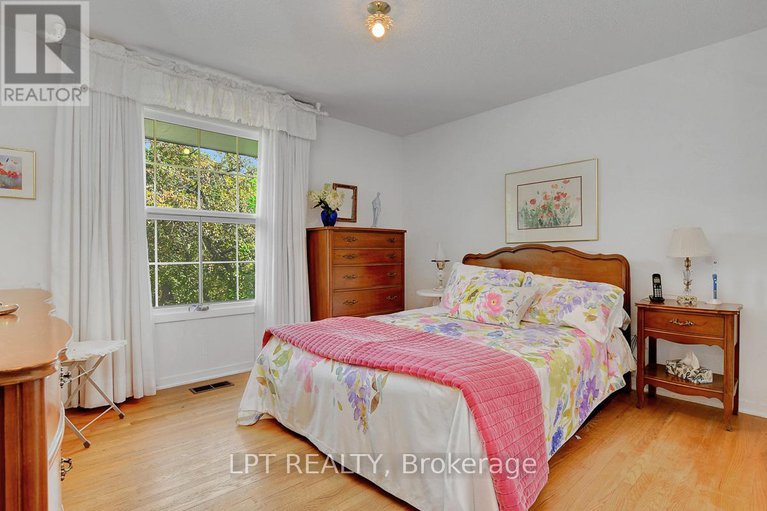 28766287/3008-mccarthy-road/riverside-park-south/ottawa/ontario/K1V8K8_21