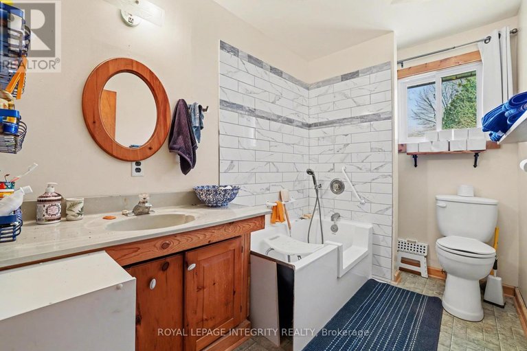 29649029/961-11th-concession-road/lanark-highlands-dalhousie-twp/lanark-highlands/ontario/K0G1M0_21