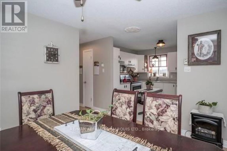 28149635/1-6-tonia-street/alexandria/north-glengarry/ontario/K0C1A0_11