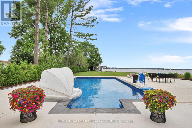 29109619/227-grandview-road/crystal-bayrocky-point/ottawa/ontario/K2H8B9_39