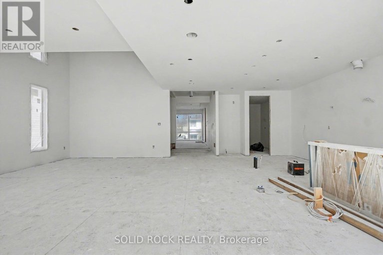 29669967/830-alpine-avenue/queensway-terrace-north/ottawa/ontario/K2B5R6_10