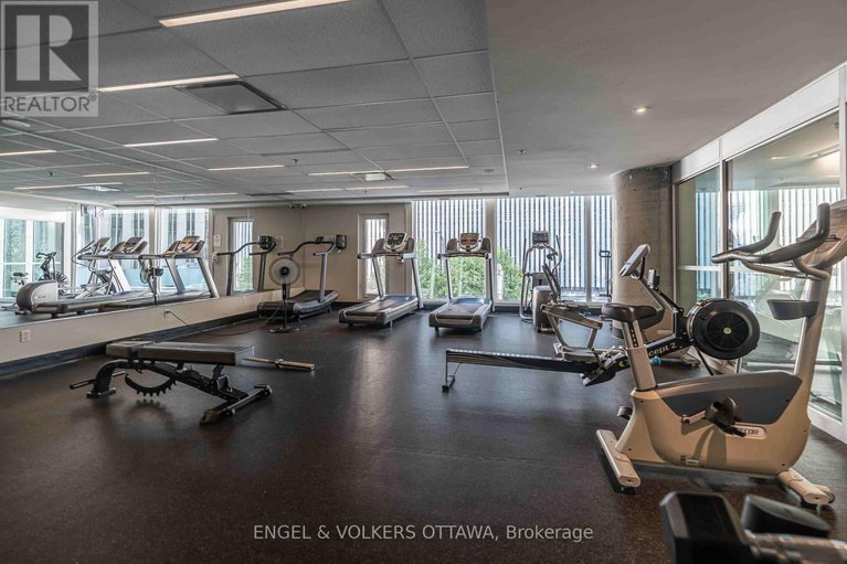 28647078/218-197-lisgar-street/ottawa-centre/ottawa/ontario/K2P0C3_48