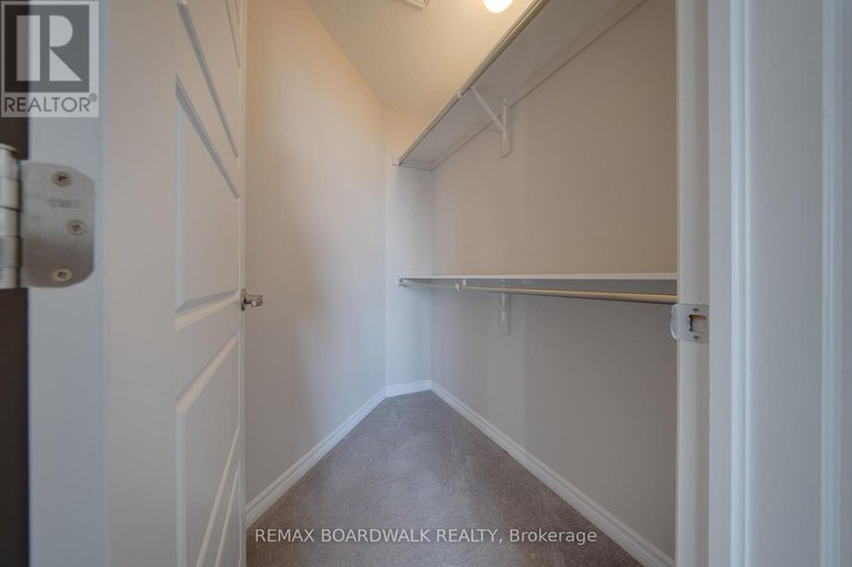 29283781/132-conifer-creek-circle/emerald-meadowstrailwest/ottawa/ontario/K2M0M2_63